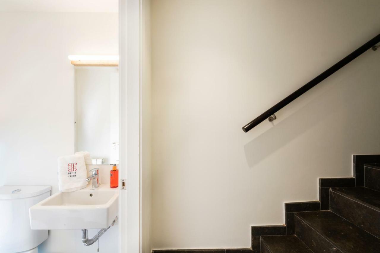 Petit Luxe Tobella Esquerra Apartment ตาราสซา ภายนอก รูปภาพ