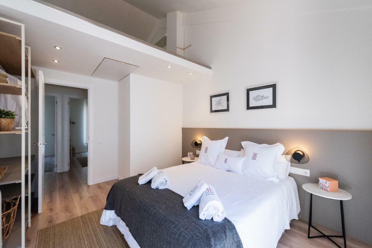 Petit Luxe Tobella Esquerra Apartment ตาราสซา ภายนอก รูปภาพ