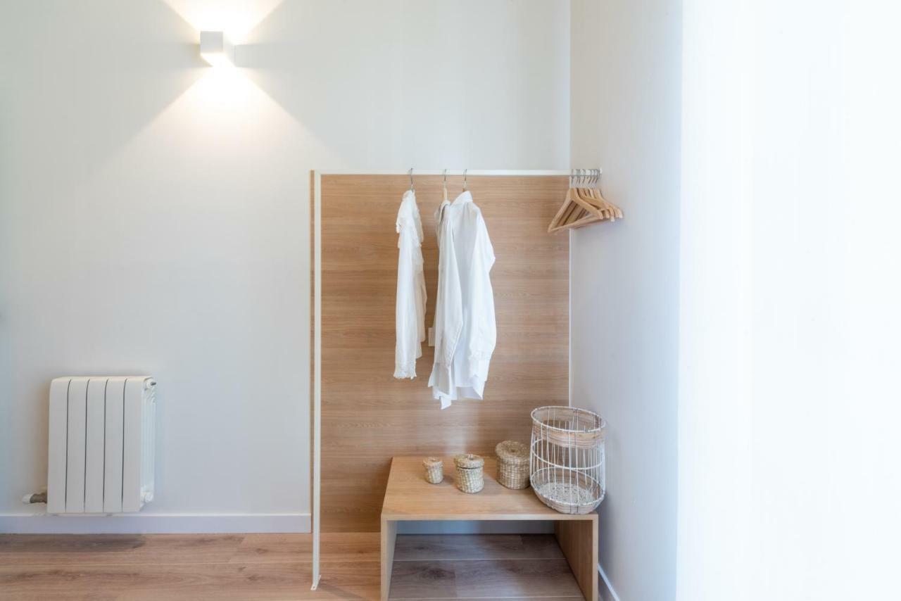 Petit Luxe Tobella Esquerra Apartment ตาราสซา ภายนอก รูปภาพ