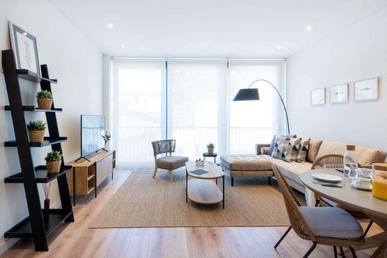 Petit Luxe Tobella Esquerra Apartment ตาราสซา ภายนอก รูปภาพ